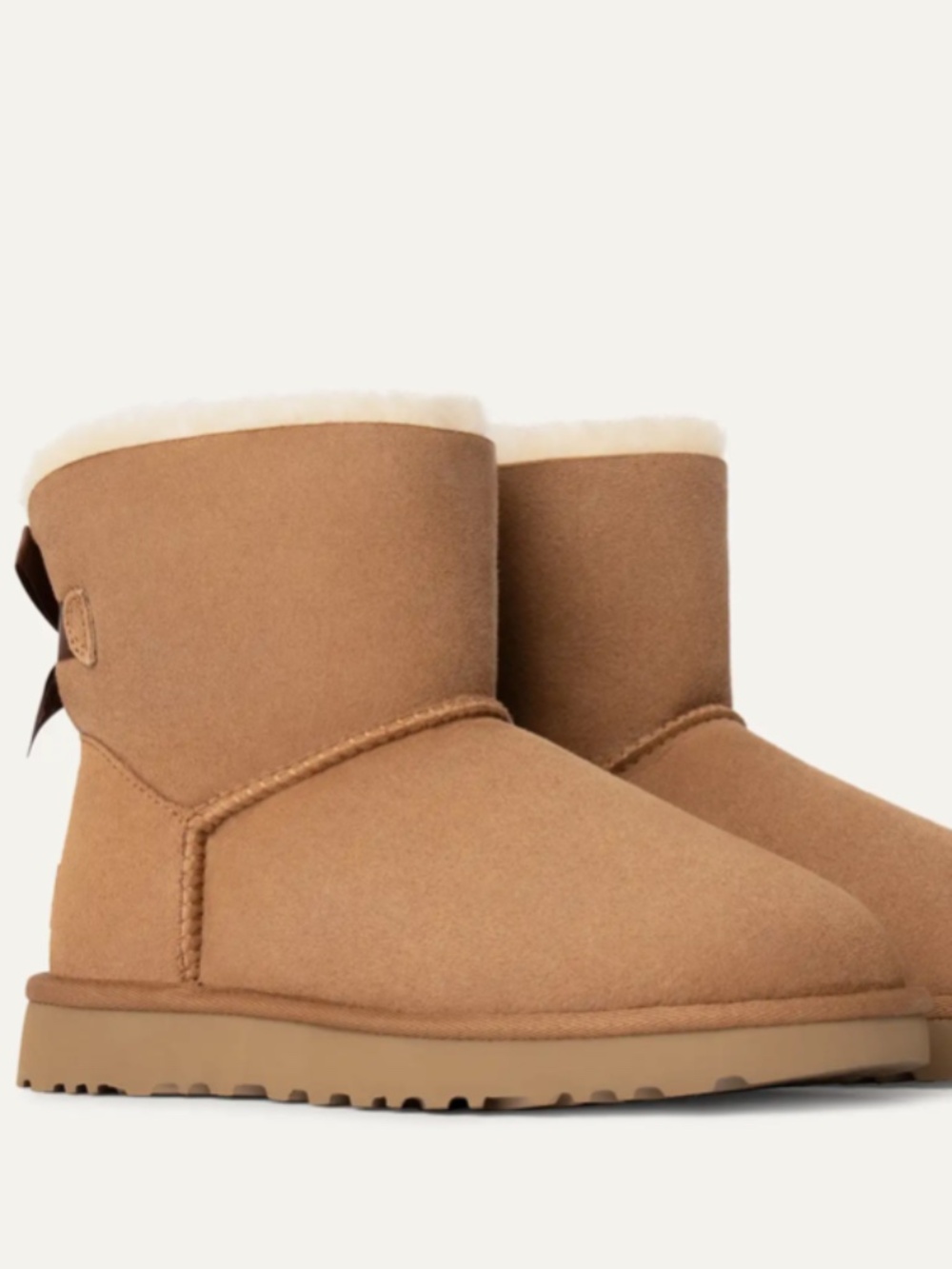 UGG Women's Mini Bailey Bow II